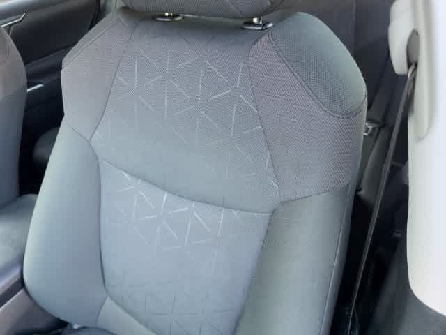 Used 2024 Toyota RAV4 XLE FWD image 7