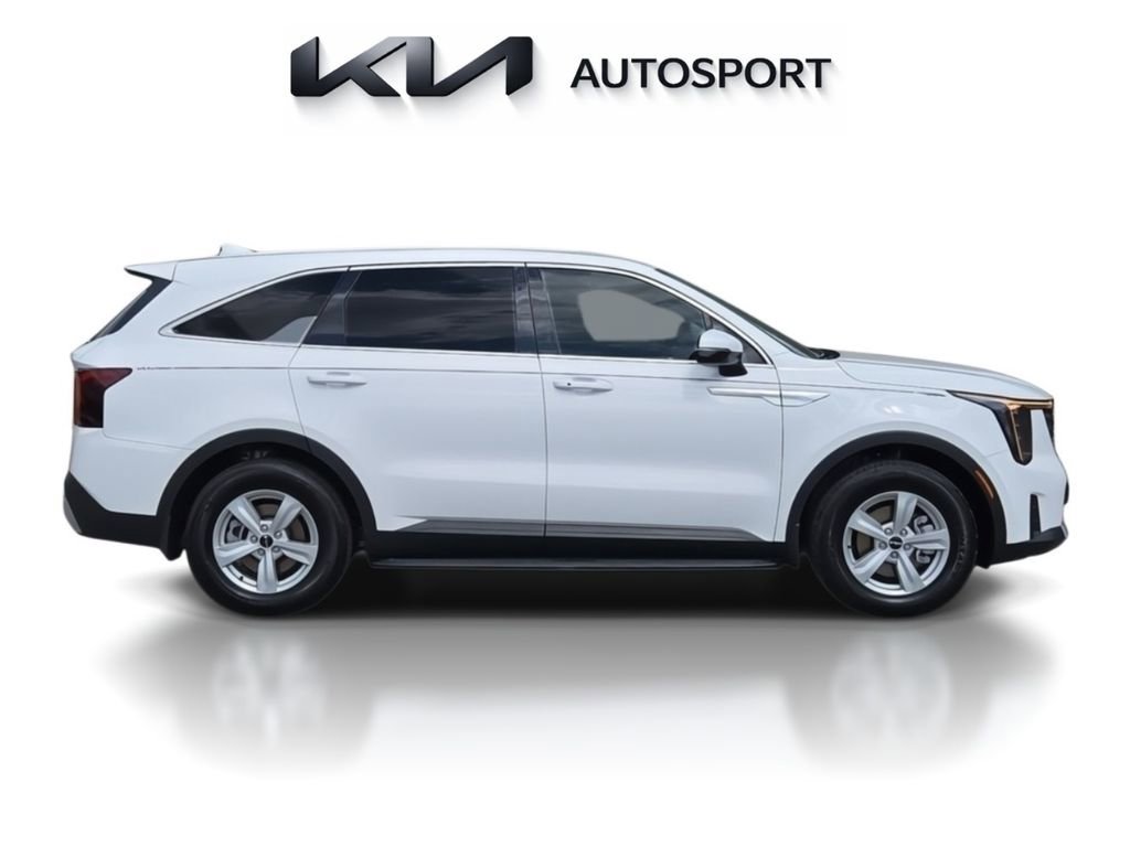 New 2026 Kia Sorento LX image 7