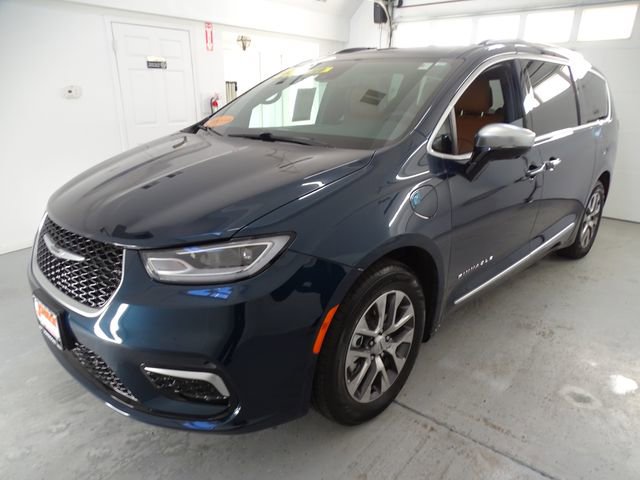 Certified 2023 Chrysler Pacifica Pinnacle image 20