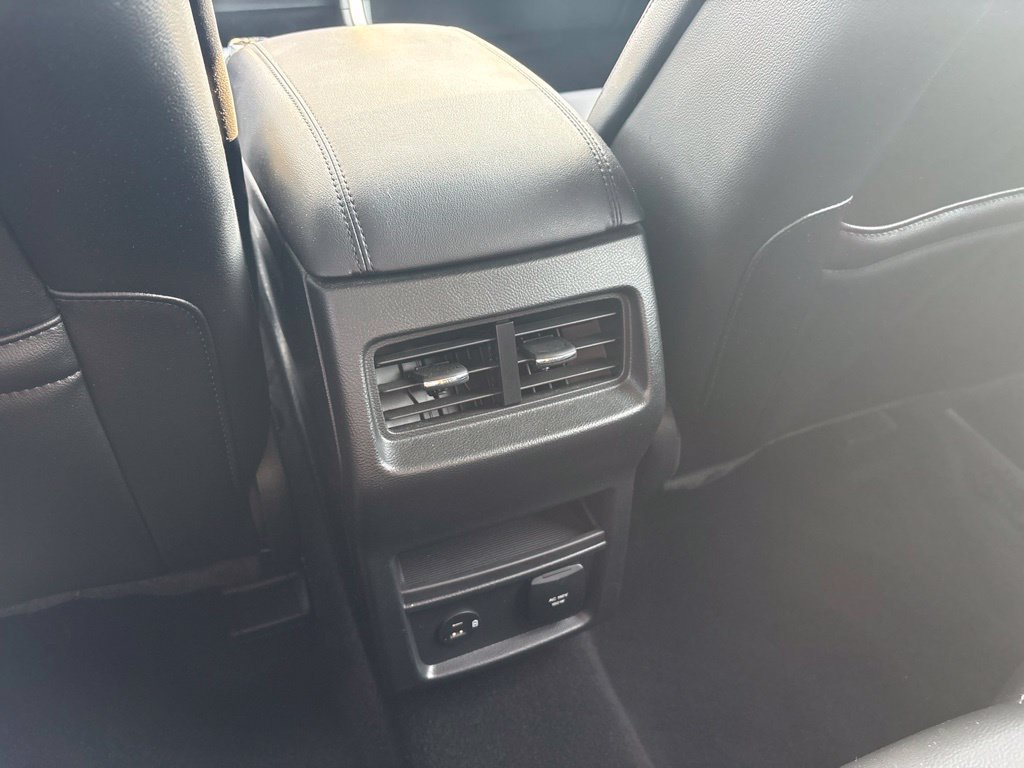 Used 2021 Ford Edge SEL FWD image 20