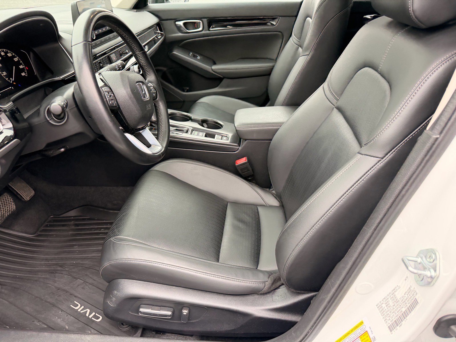 Used 2024 Honda Civic EX-L image 11
