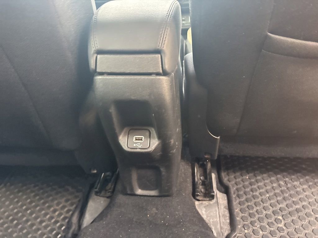 Used 2018 Jeep Renegade Altitude AWD/4WD image 31