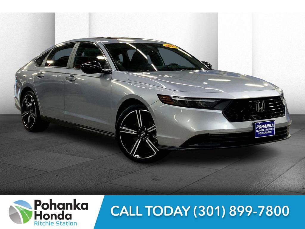 Used 2023 Honda Accord Sport image 1