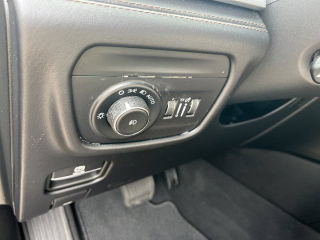 Used 2022 Jeep Grand Cherokee Summit AWD/4WD image 42