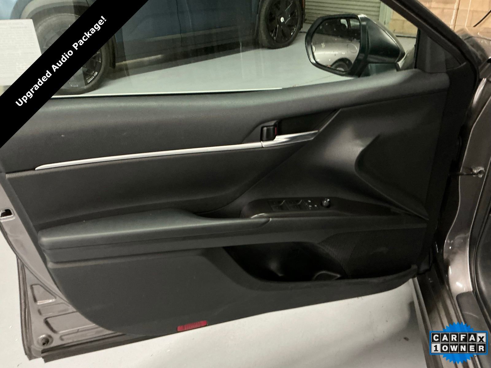 Used 2023 Toyota Camry SE w/ Audio Upgrade Package image 17