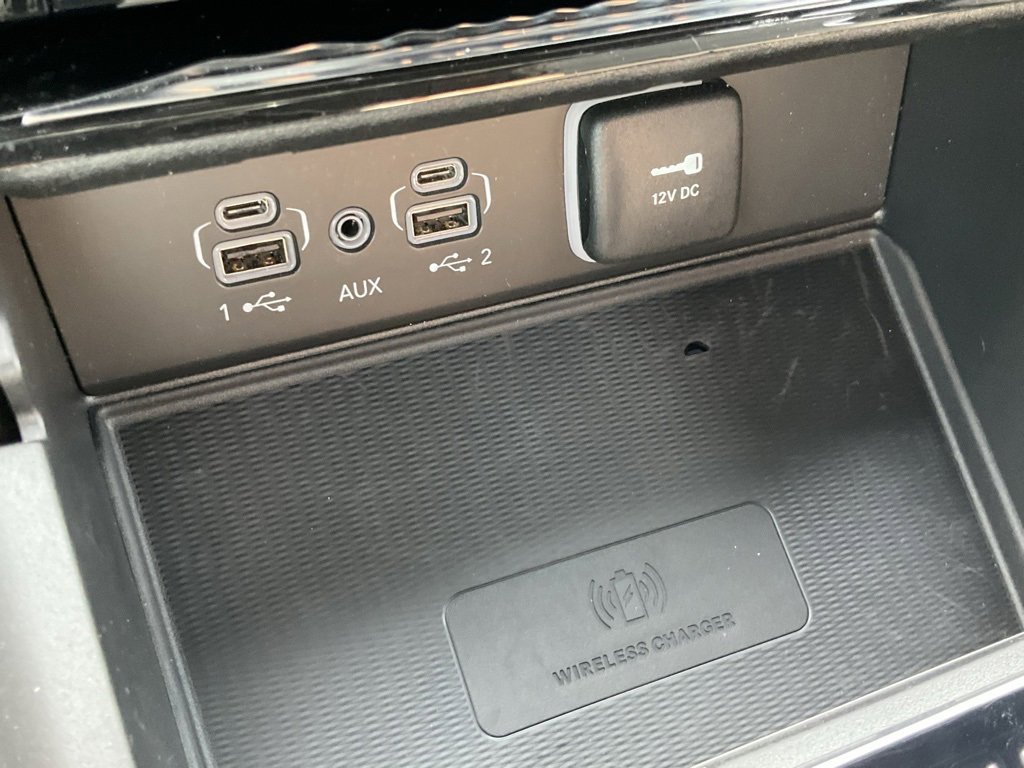 Used 2023 Jeep Grand Cherokee Altitude image 12