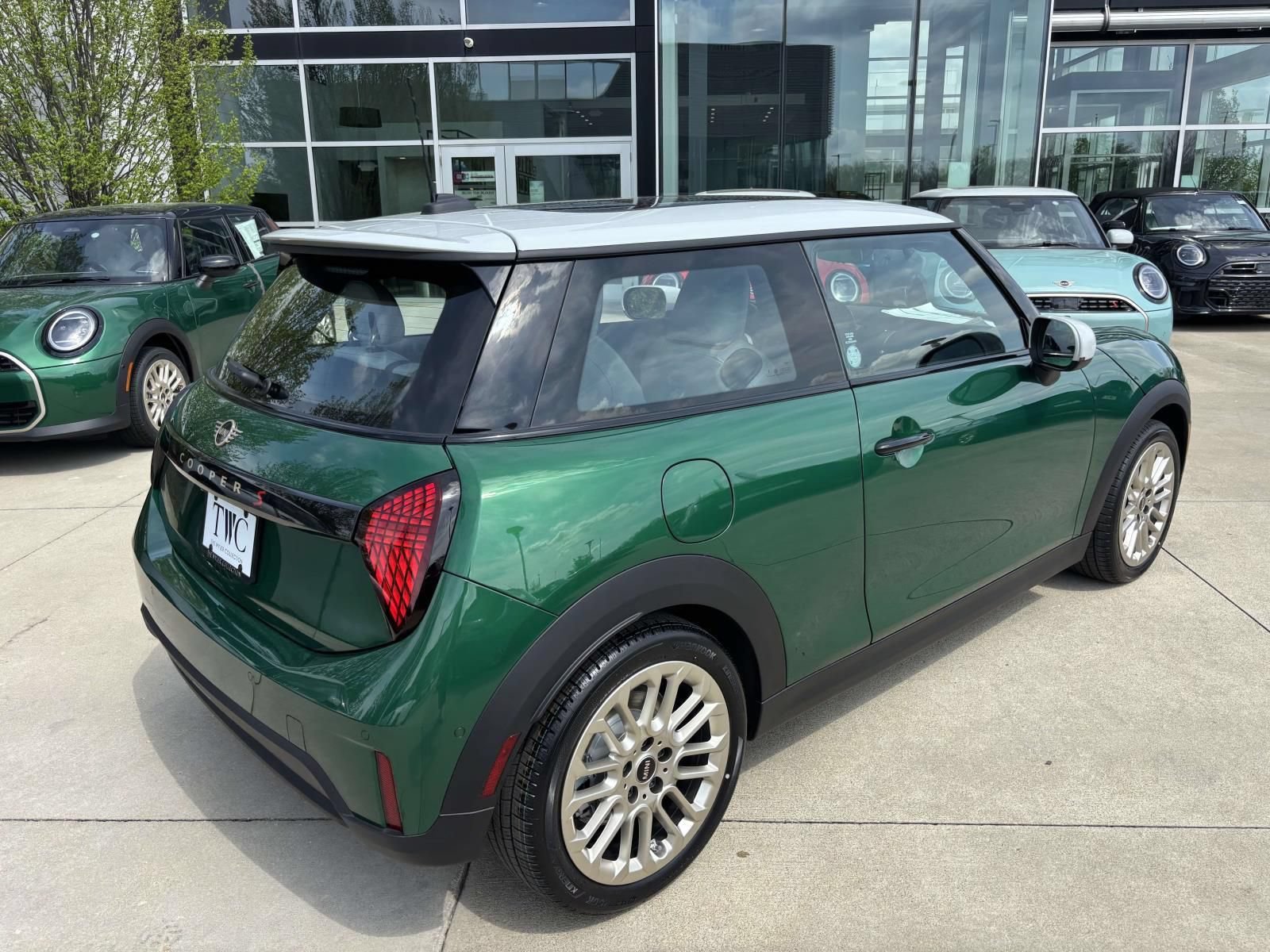 New 2026 MINI Cooper S FWD image 5