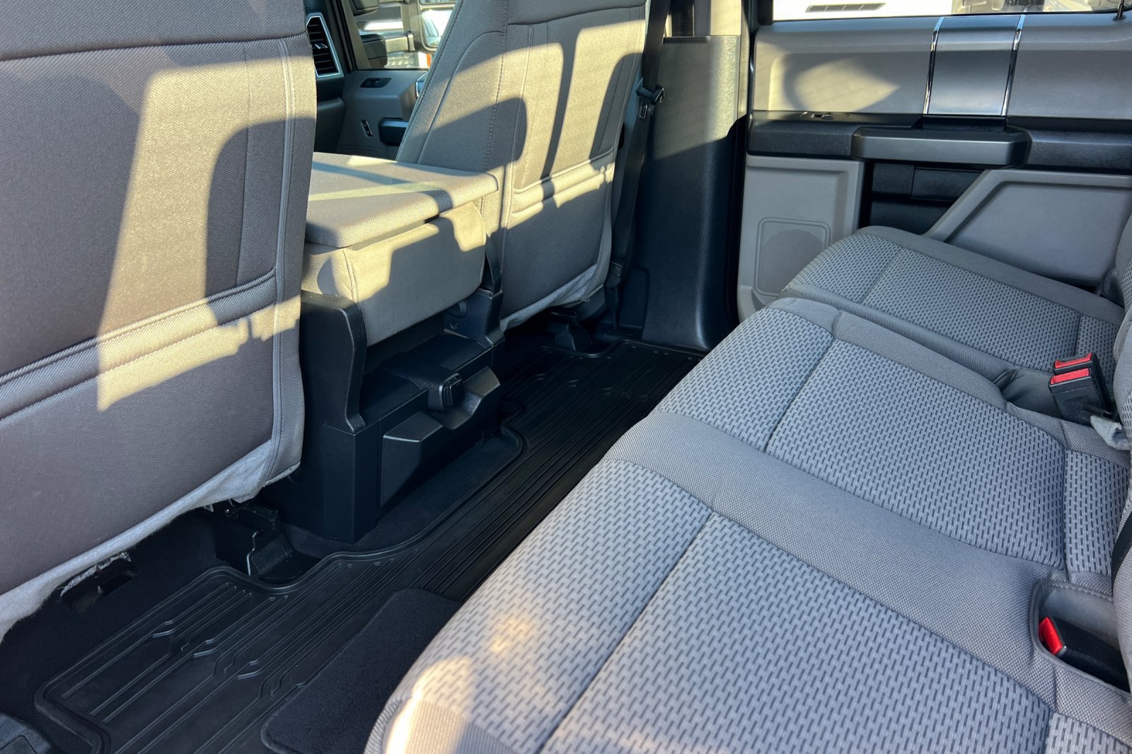 Certified 2022 Ford F350 XLT w/ Black Appearance Package AWD/4WD image 14