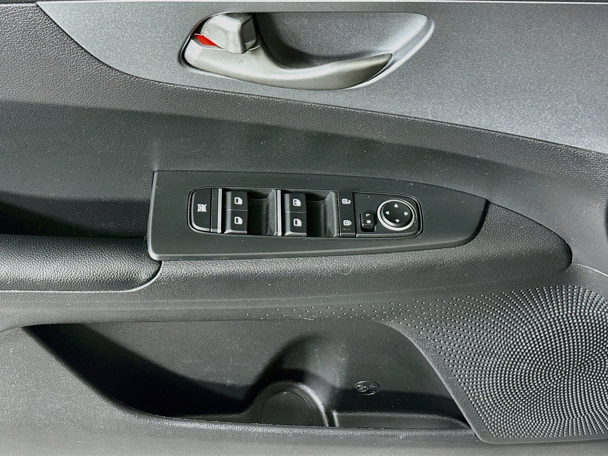 Used 2021 Kia Forte LXS FWD image 14