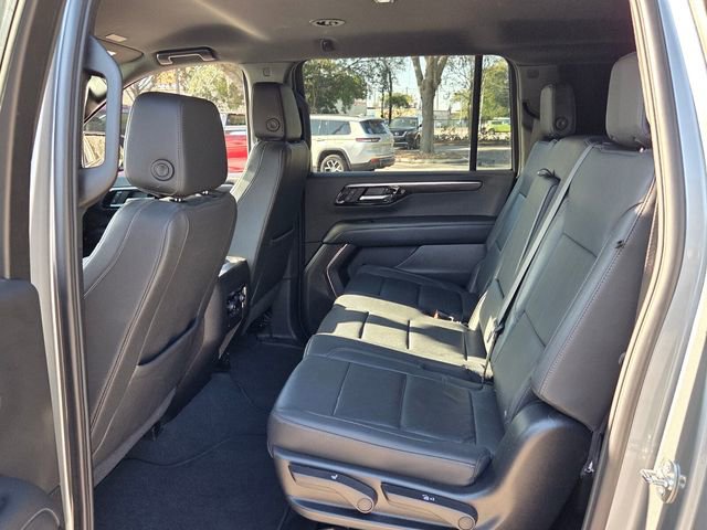 Certified 2025 Chevrolet Suburban Z71 AWD/4WD image 13