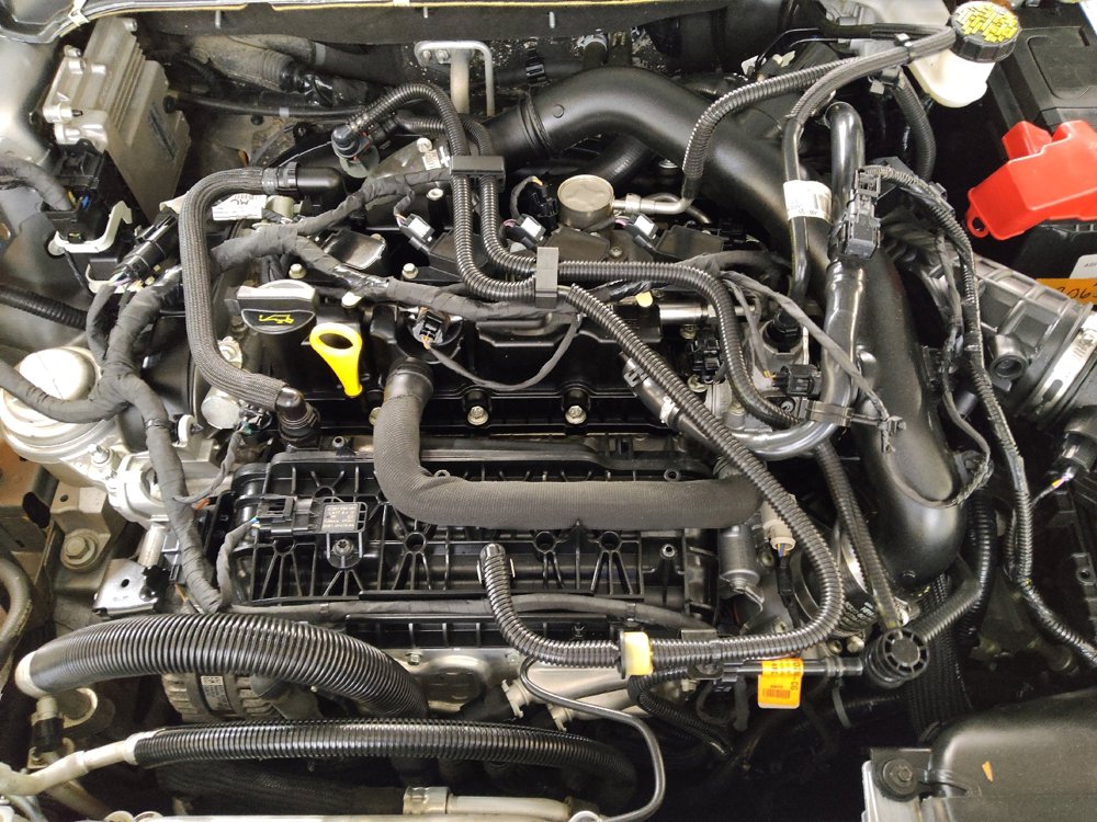 Used 2020 Ford Fusion SE FWD image 30