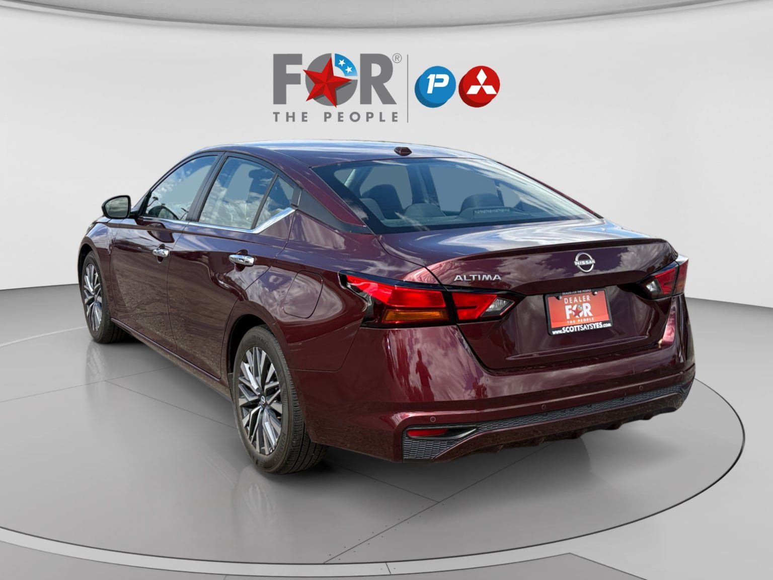 Used 2025 Nissan Altima 2.5 SV FWD image 3
