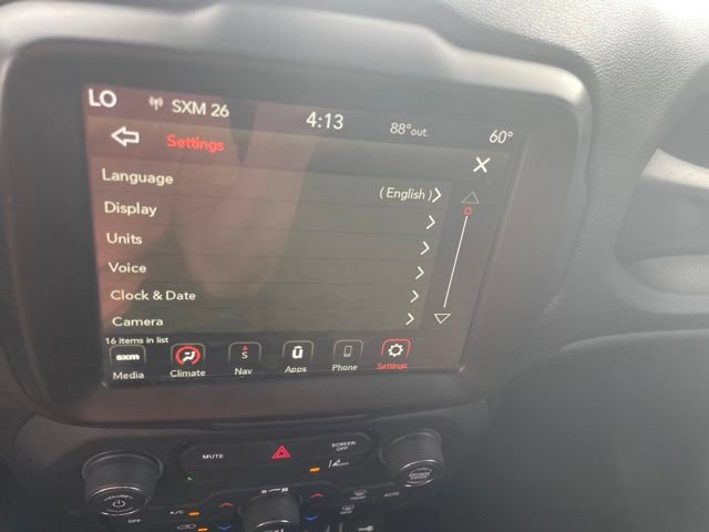 Used 2021 Jeep Renegade Latitude AWD/4WD image 37