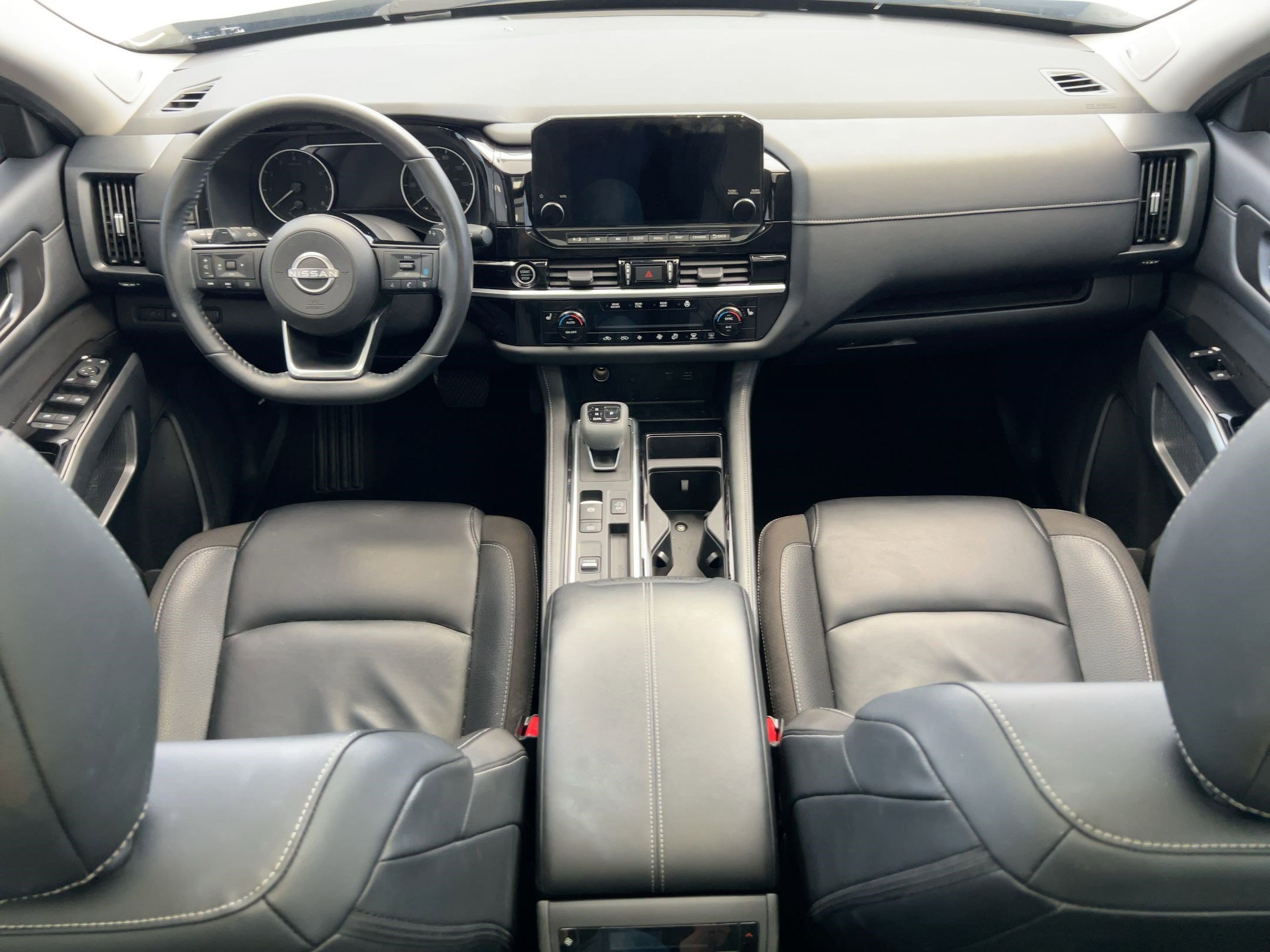 Used 2023 Nissan Pathfinder SL w/ SL Premium Package image 17