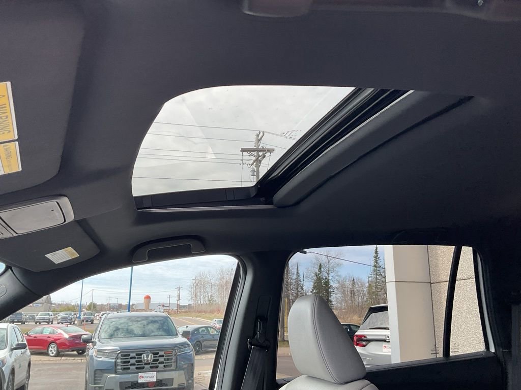 Used 2023 Honda Passport EX-L image 12