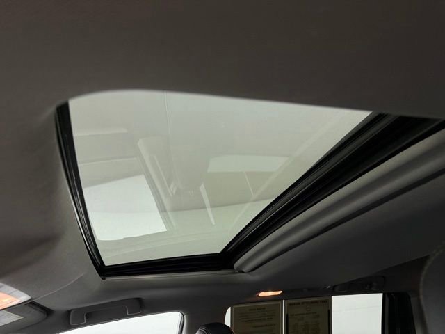 Used 2019 Toyota Highlander XLE image 29