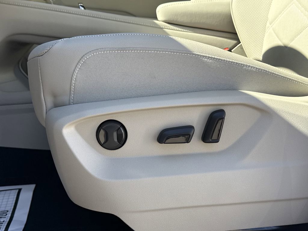 New 2026 Volkswagen Atlas SE image 27