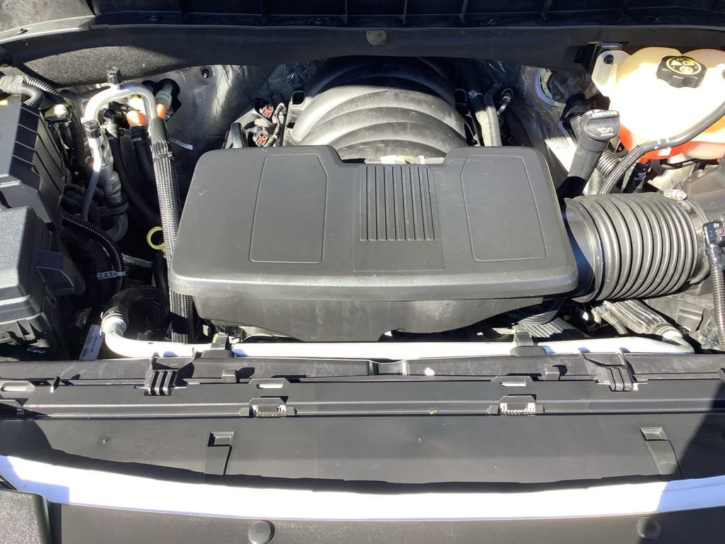 Used 2023 Chevrolet Tahoe Z71 w/ Luxury Package image 9