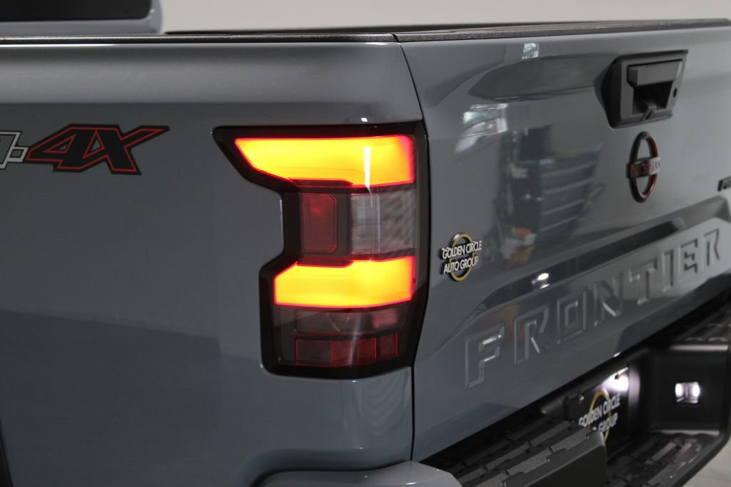 Used 2024 Nissan Frontier PRO-4X w/ Pro Convenience Package image 53