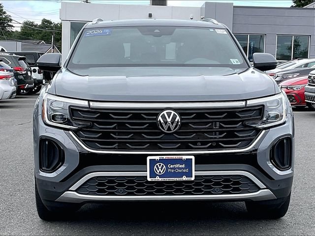 Used 2024 Volkswagen Atlas Cross Sport SE AWD/4WD image 10