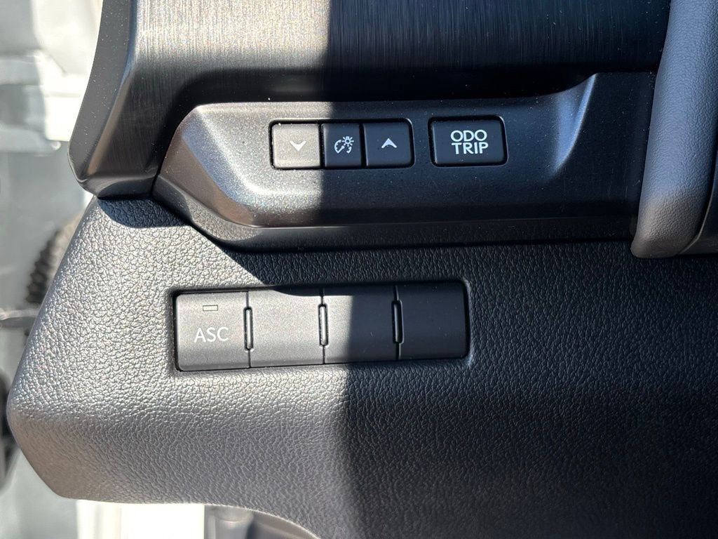 Used 2020 Lexus UX 200 F Sport w/ F Sport Premium Package image 25