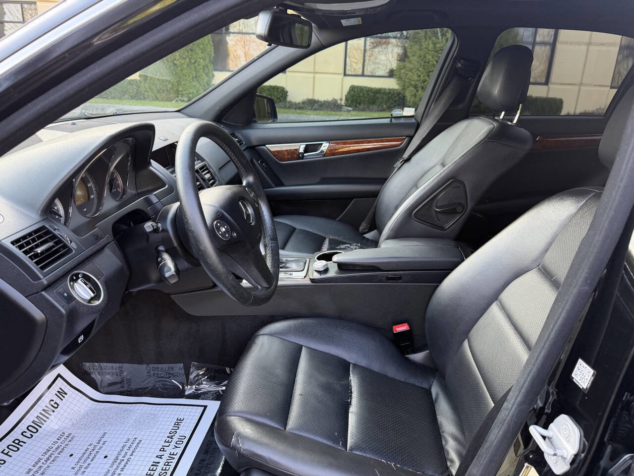 Used 2011 Mercedes-Benz C 300 4MATIC Sedan image 11