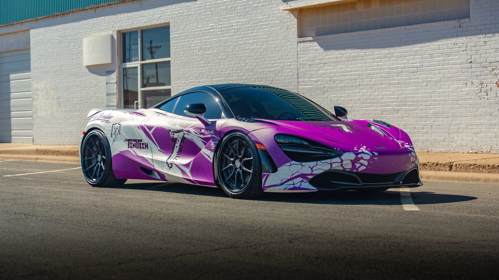 Used 2018 McLaren 720S RWD image 30