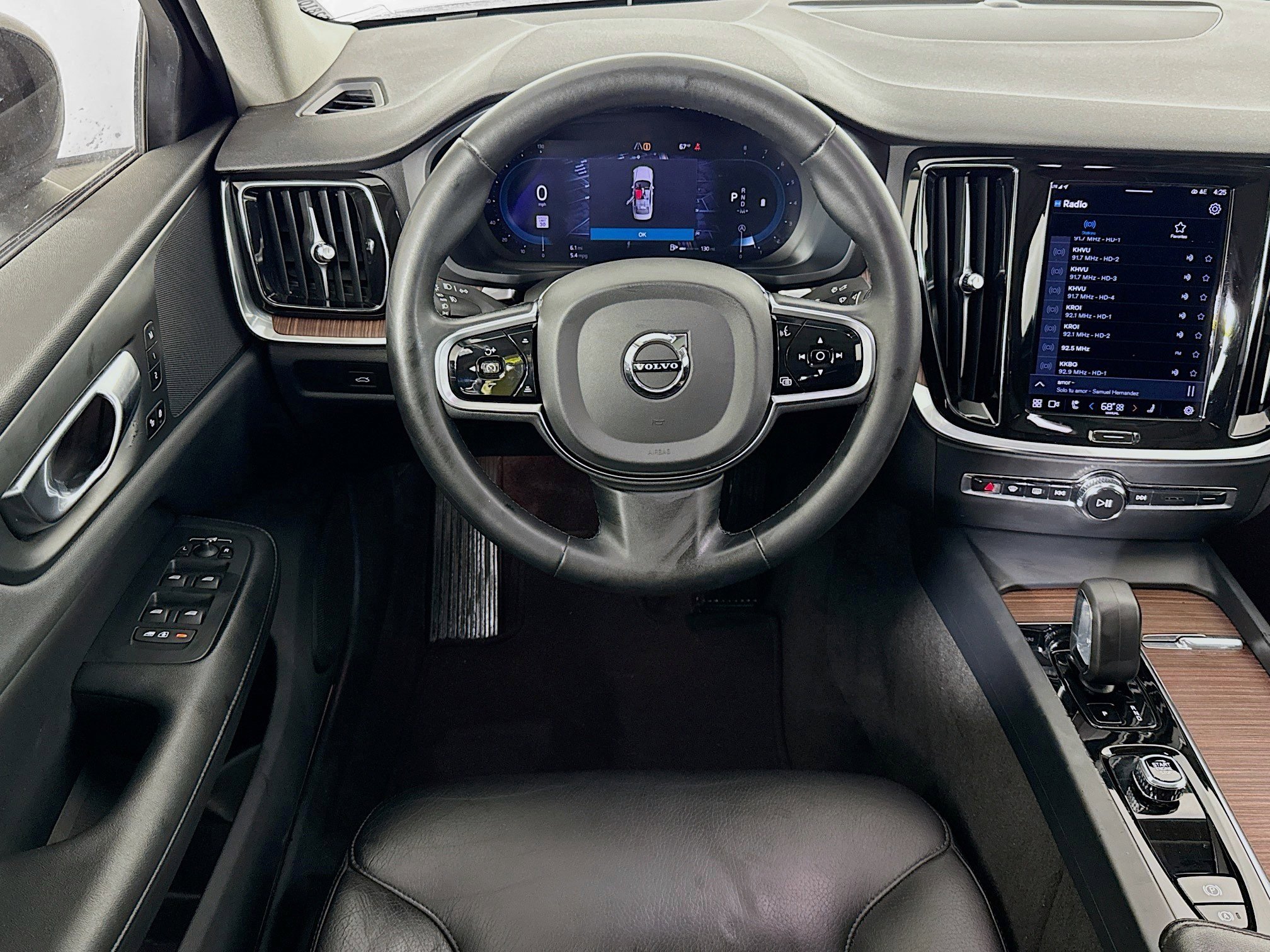Used 2024 Volvo S60 B5 Plus FWD image 16