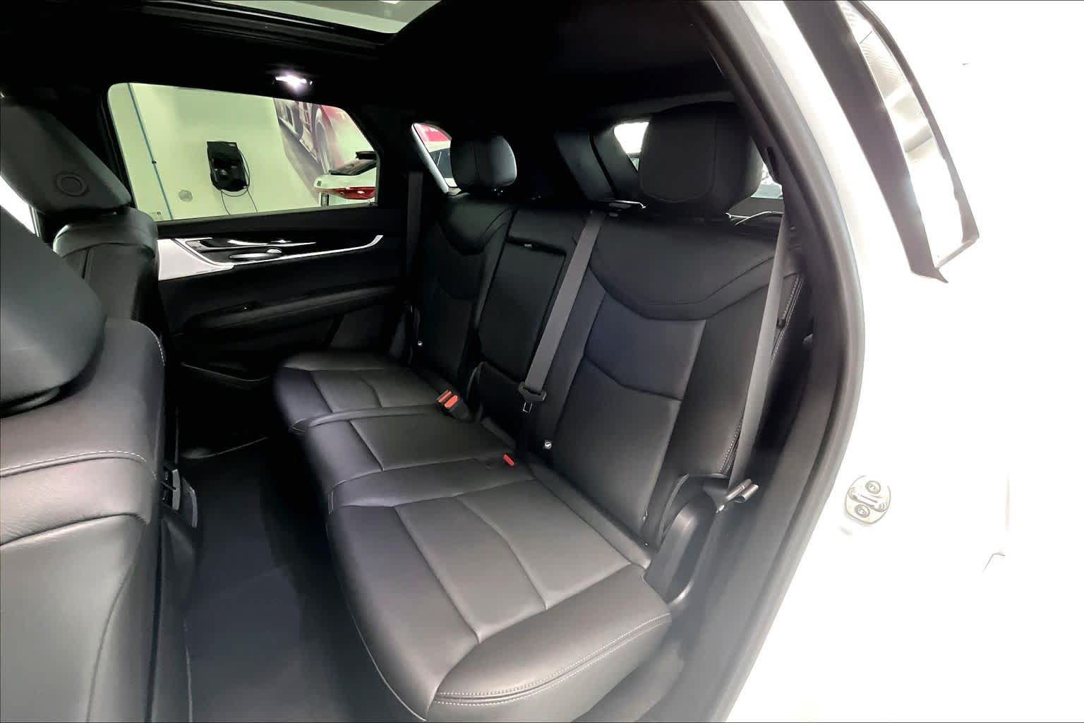 Used 2024 Cadillac XT5 Premium Luxury AWD/4WD image 28