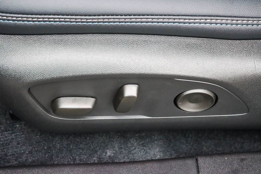 New 2026 Chevrolet Equinox EV LT image 20