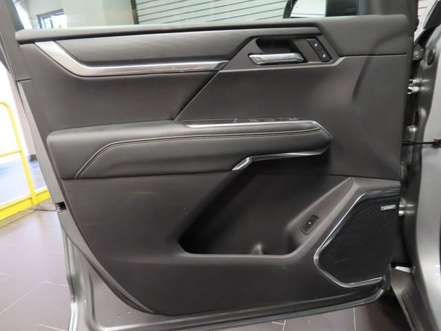Used 2024 GMC Acadia Elevation w/ Luxury Package image 10