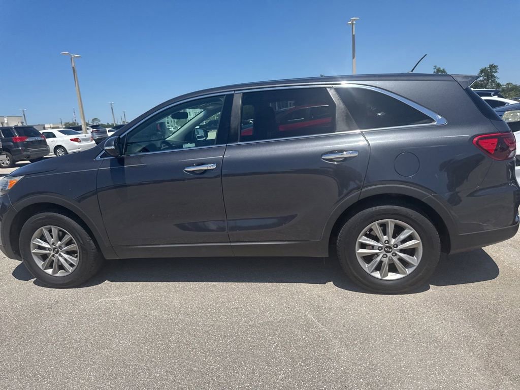 Used 2019 Kia Sorento FWD image 8