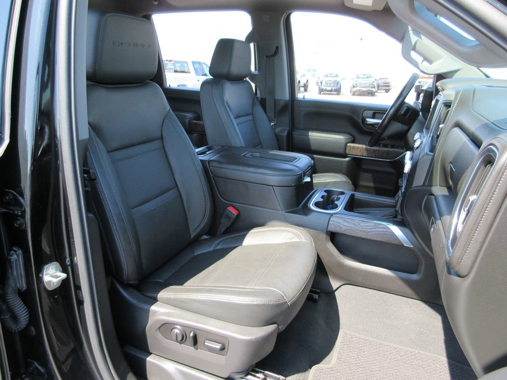 Used 2020 GMC Sierra 2500 Denali w/ Denali Ultimate Package AWD/4WD image 26
