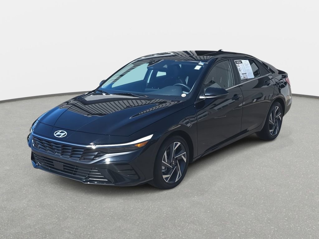 Certified 2025 Hyundai Elantra Limited image 38