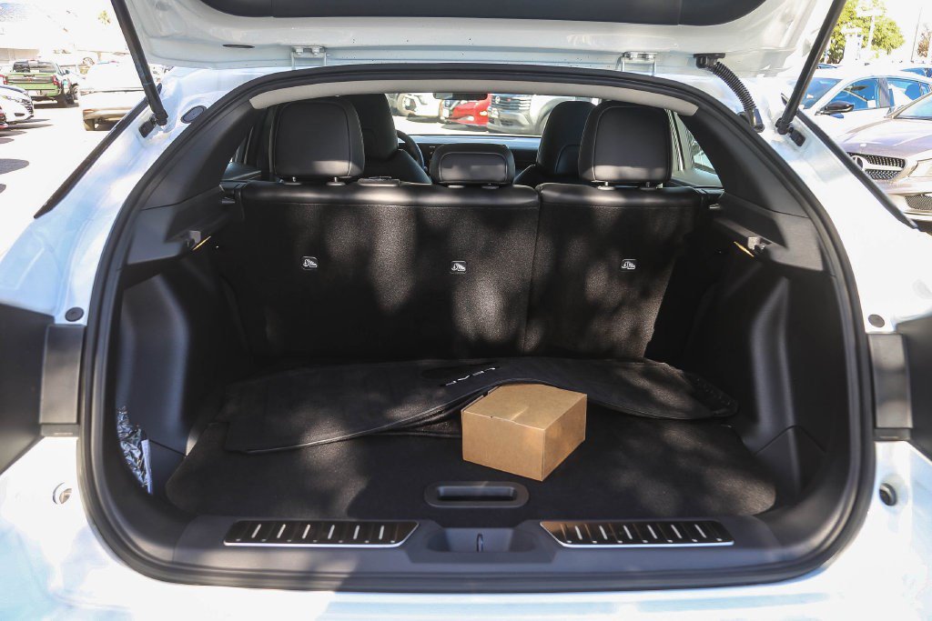 New 2026 Nissan Leaf SV+ w/ Illuminated Package FWD image 12