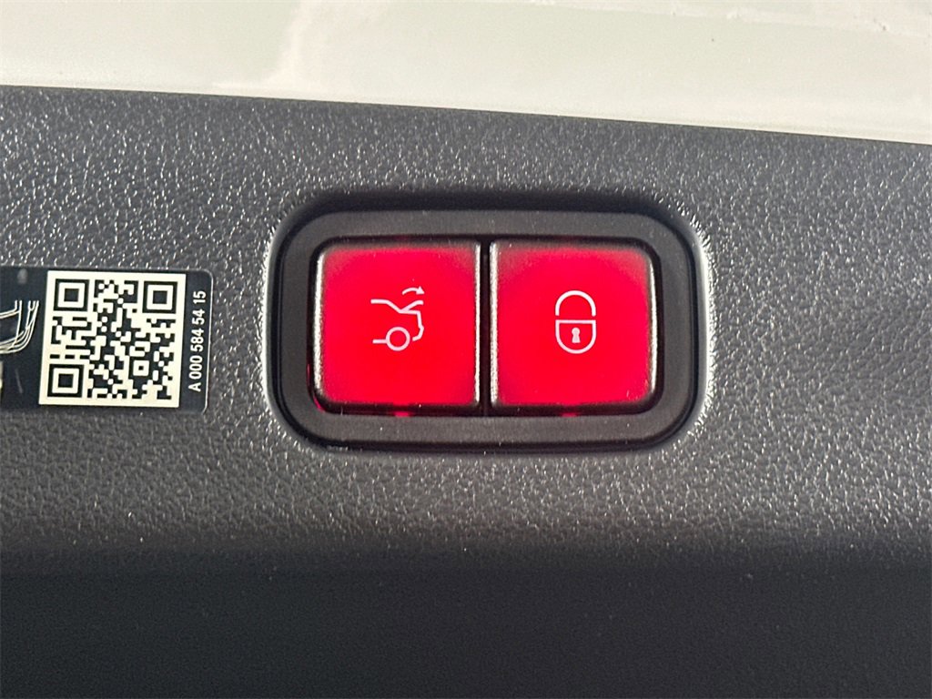 Certified 2025 Mercedes-Benz E 350 Sedan image 21