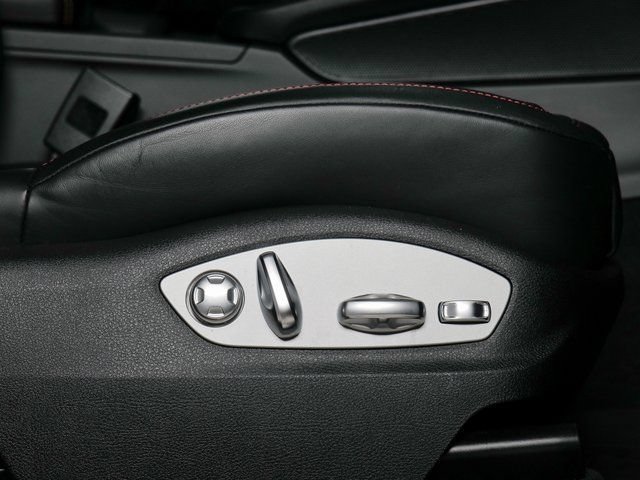 Certified 2024 Porsche Macan S AWD/4WD image 25