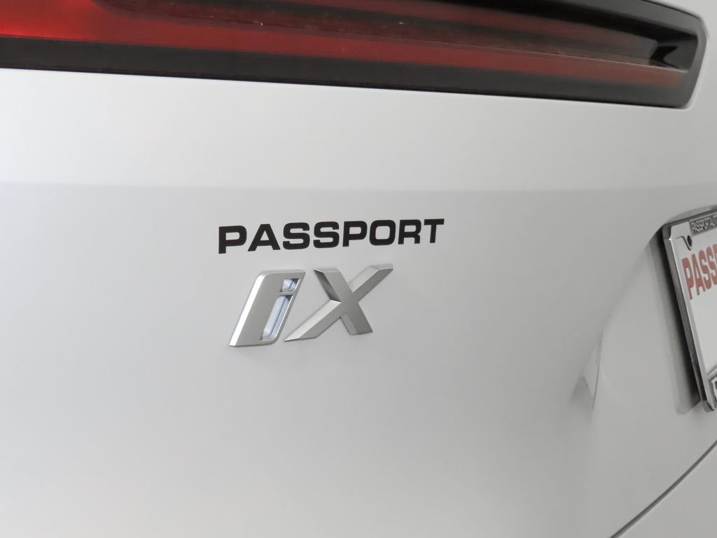 Used 2026 BMW iX xDrive45 w/ M Sport Package image 7