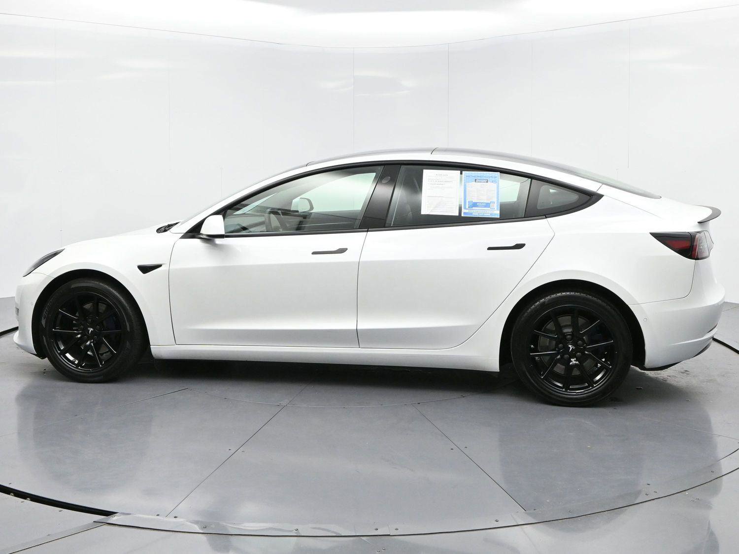Used 2022 Tesla Model 3 Long Range image 4
