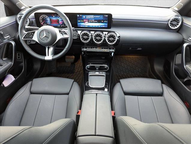 Certified 2025 Mercedes-Benz CLA 250 image 18