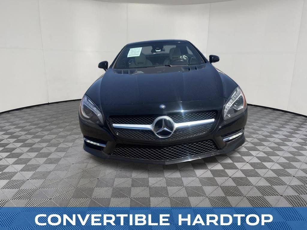 Used 2014 Mercedes-Benz SL 550 image 3