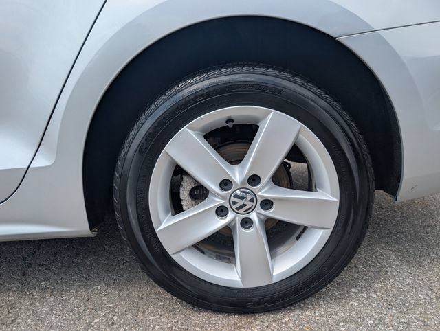 Used 2013 Volkswagen Jetta TDI FWD image 26
