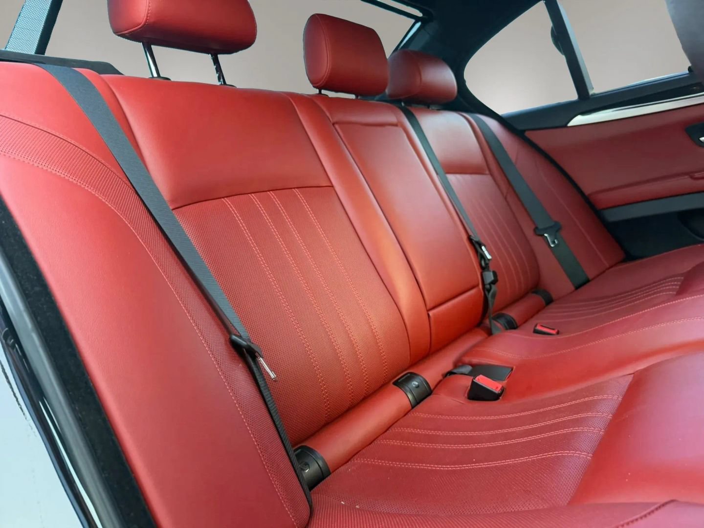 Used 2013 BMW M5 RWD image 18