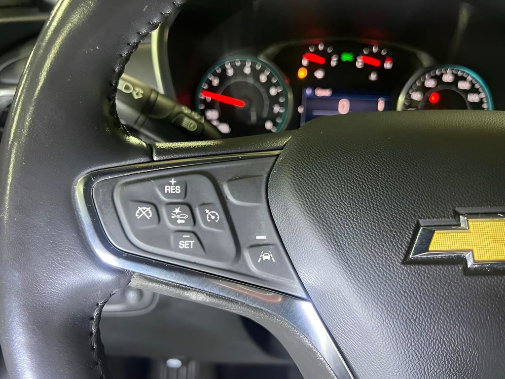 Used 2021 Chevrolet Equinox LT image 24