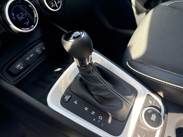 Certified 2026 Hyundai Venue SEL image 24