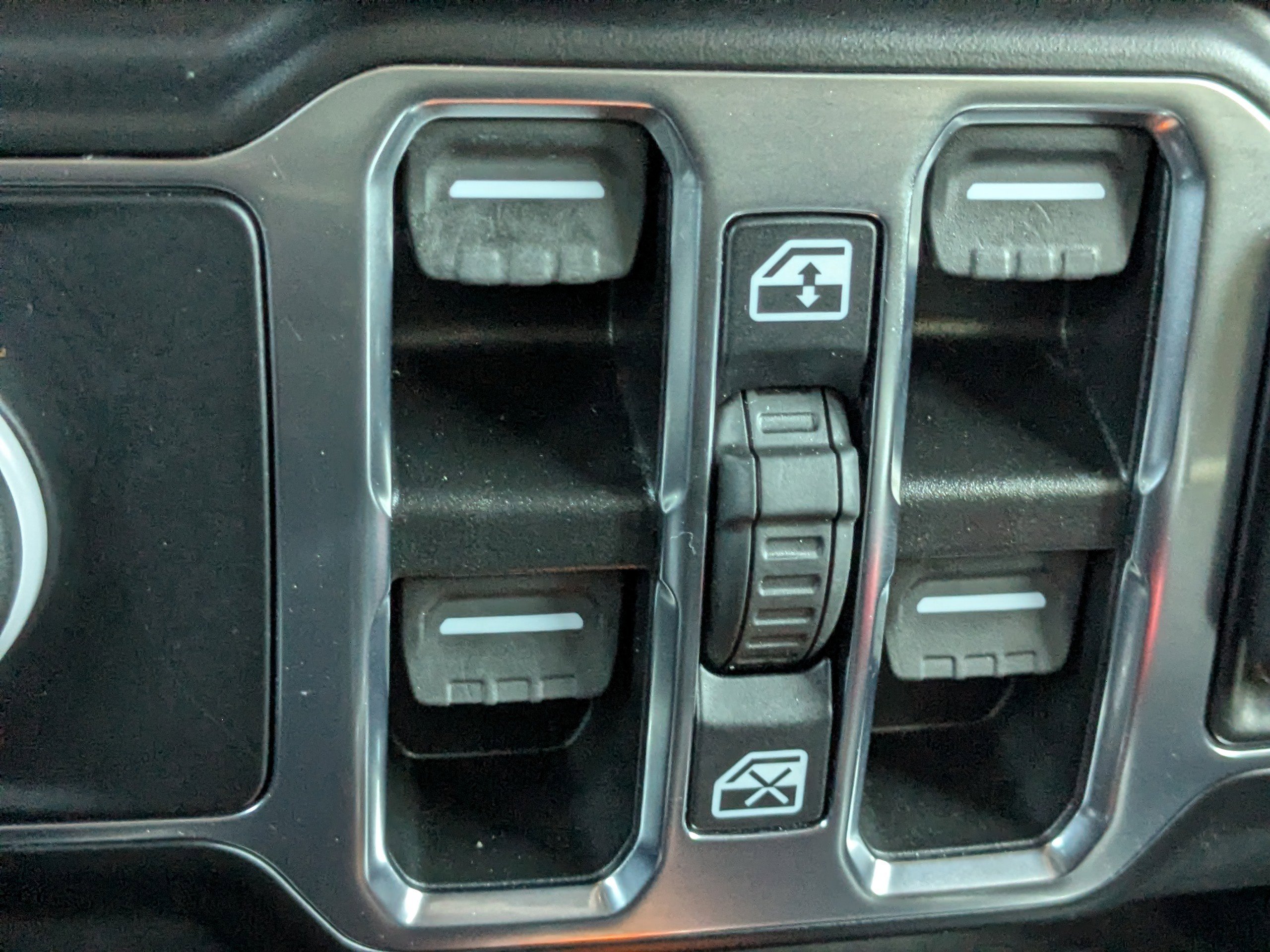 Certified 2022 Jeep Wrangler Unlimited Sport image 23