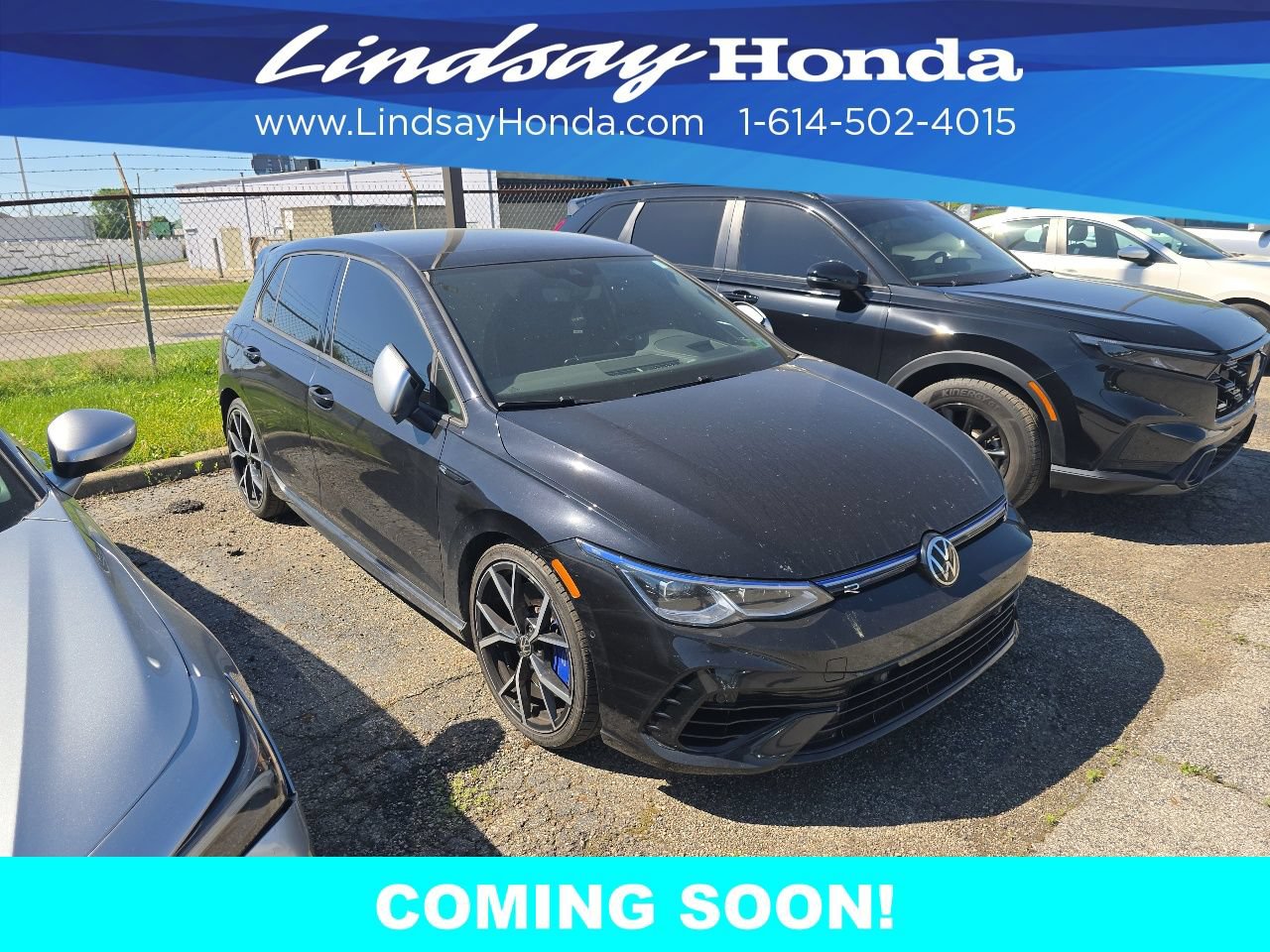 Used 2024 Volkswagen Golf R AWD/4WD image 3