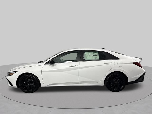 New 2026 Hyundai Elantra SEL Sport Premium FWD image 4