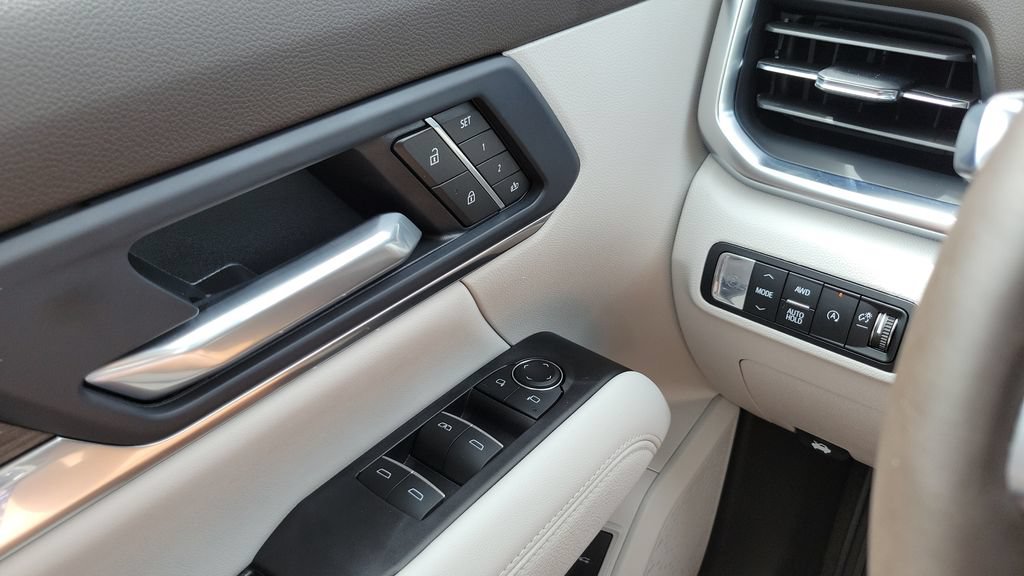 Used 2026 GMC Terrain Denali AWD/4WD image 20
