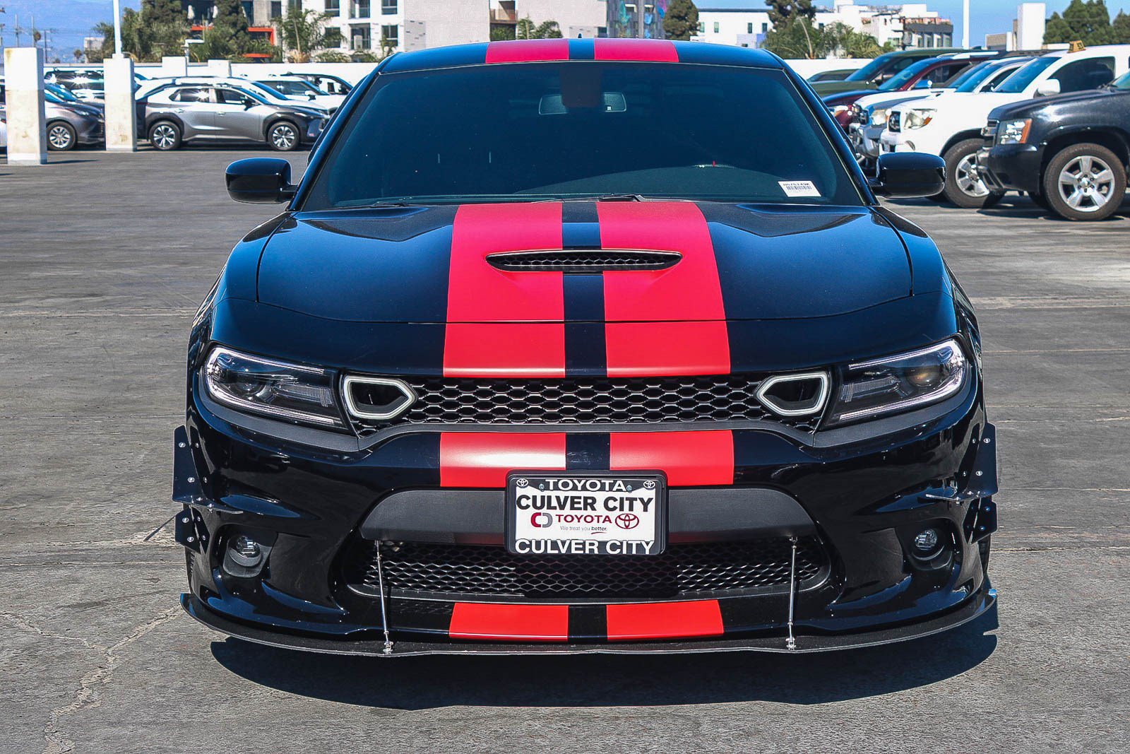 Used 2019 Dodge Charger R/T RWD image 2